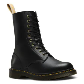 1490 Vegan Black Felix Rub Off Boot