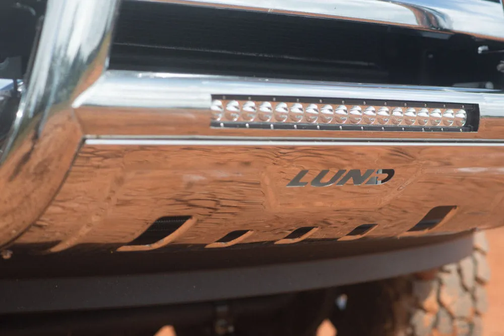 Lund Nudge Bull Bar with 20" LED Light for Silverado 1500 ZR1 (2019 - 2022) | Stainless Steel