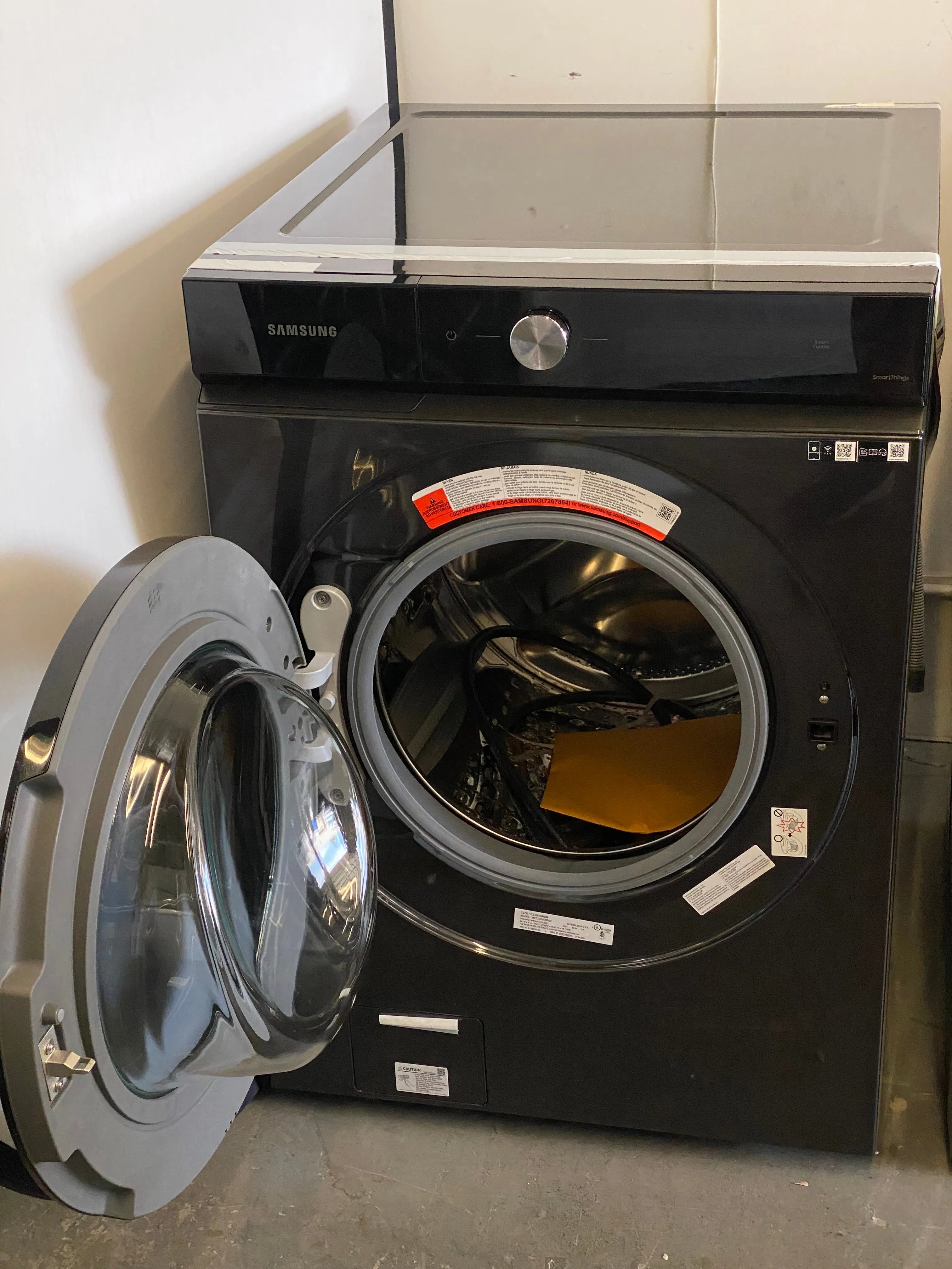 Samsung Bespoke WF53BB8700AV 6.1 cu. ft. Ultra Capacity Front load Washer with Super Speed Wash and AI Smart Dial