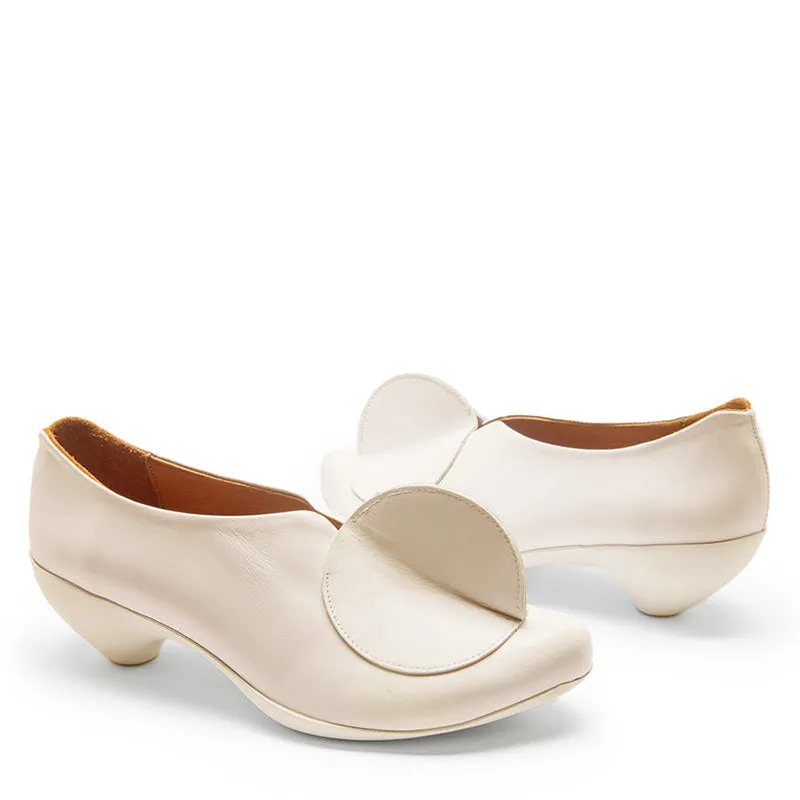 SS25_61 LOWTOP Parchment | Slip On Heels