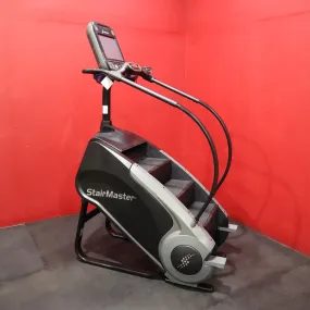 StairMaster 8 Series SM8 Gauntlet with 15-inch Embedded Console (Refurbished)